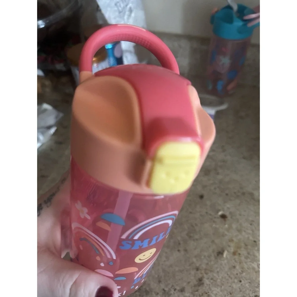 Zak‎ Smiles Kids Sippy Cups  2 Pak  New  Rubber Straw Top Leak Proof